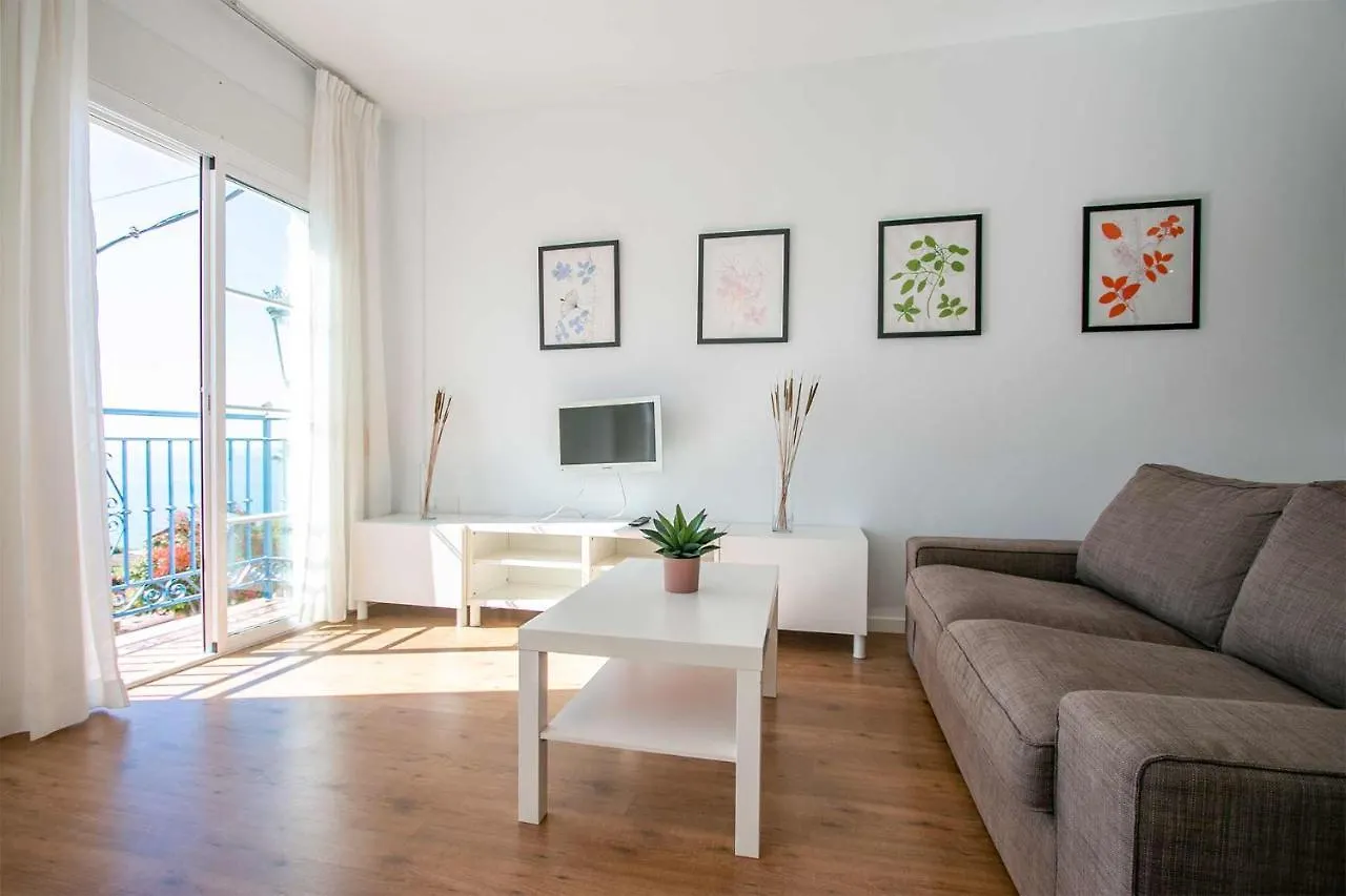 Apartamentos Casa Yoli en Maro 0*,  España